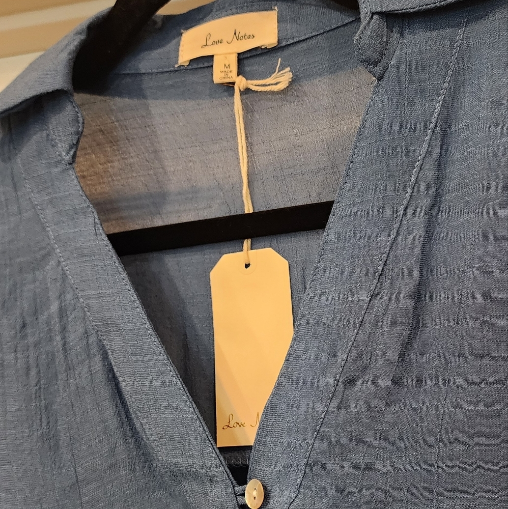 Love Notes Women's Blue Button-Up Top - Picture 3 of 4